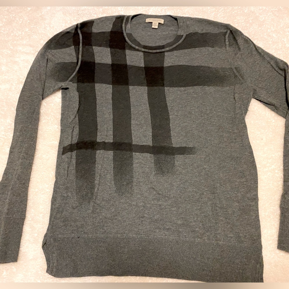 Burberry Brit men’s classic check sweater in gray. Size medium